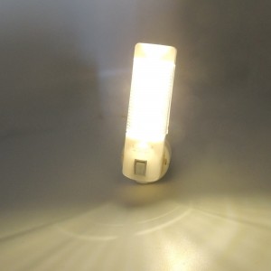 Uzun Led Gece Lambası 0,5W Tasarruflu Işıklı Fişli Düğmeli Gün Işığı